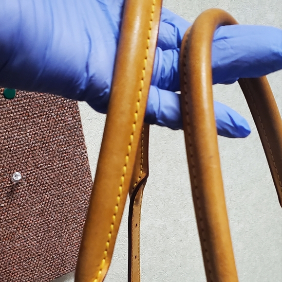 Louis Vuitton Tivoli Handbag Monogram Canvas GM - Picture 5 of 16